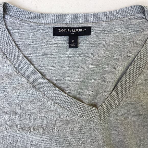 Banana Republic Luxe Light Gray V-Neck Cashmere-Blend Sweater Women's Medium - Picture 3 of 8